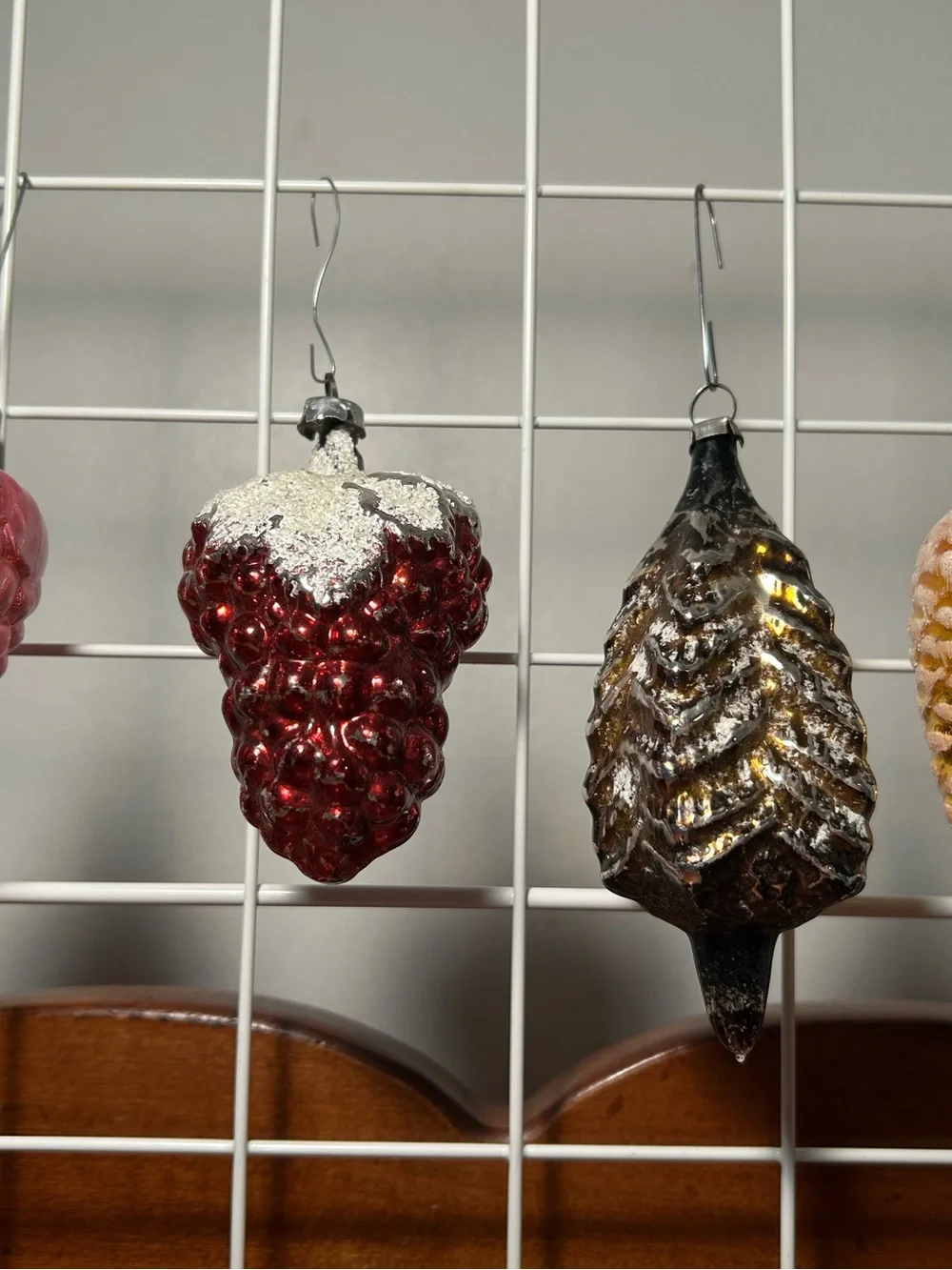 Lot of 4 Vintage Christmas Ornaments